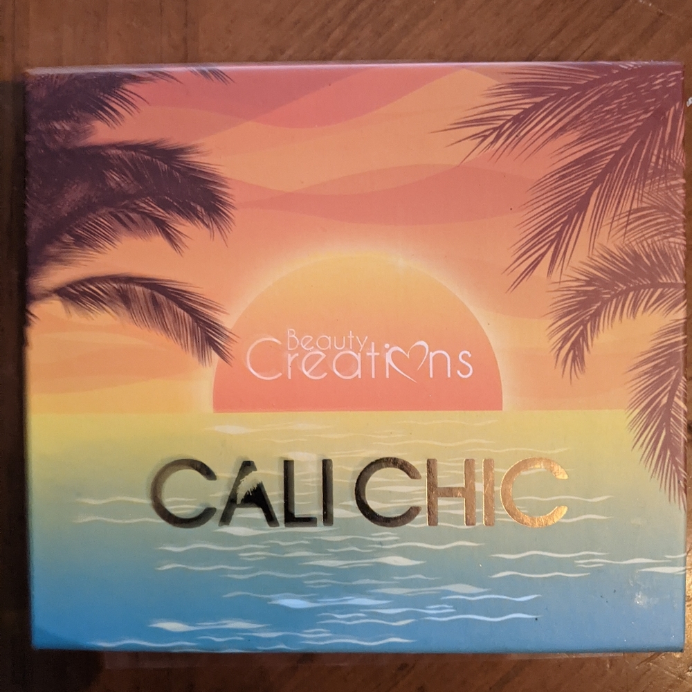 Eyeshadow Palette Cali Chic